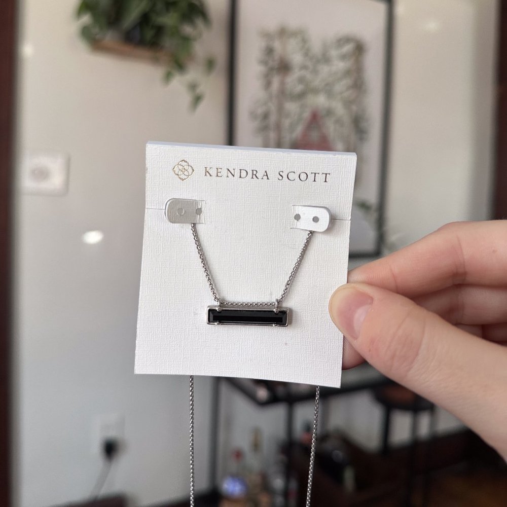 Kendra Scott Leanor Silver Pendant Necklace with Black Opaque Glass